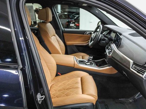 Certified 2023 BMW X5 M50i w/ Executive Package image 18