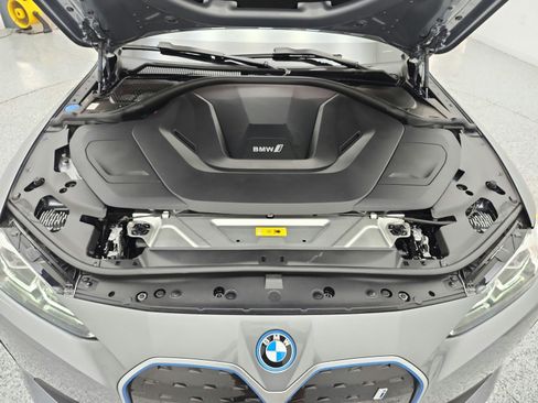 Used 2023 BMW i4 eDrive40 w/ Premium Package RWD image 16