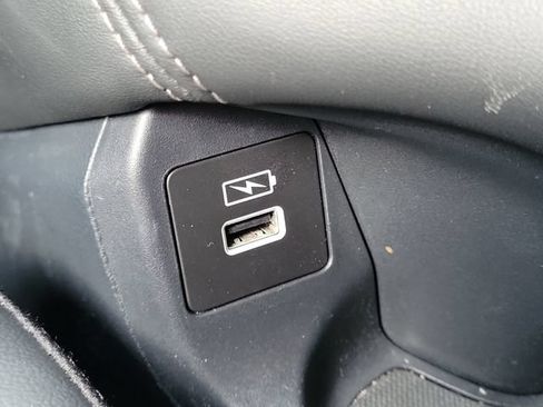 Used 2023 Honda HR-V EX-L image 27