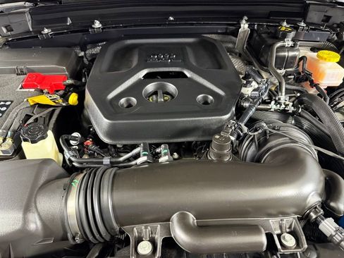 Used 2024 Jeep Wrangler Sport S AWD/4WD image 34