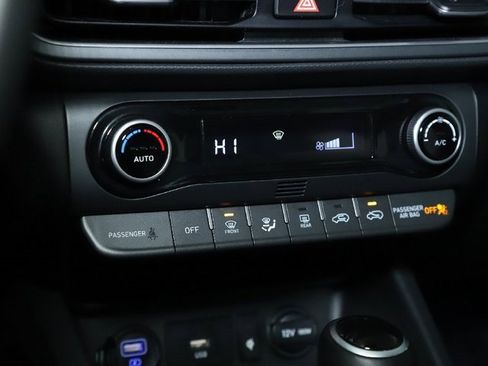 Used 2022 Hyundai Kona Limited w/ Cargo Package image 27