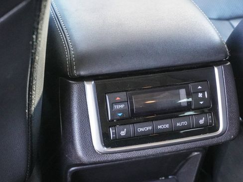 Used 2022 Subaru Ascent Limited w/ Technology Package image 49