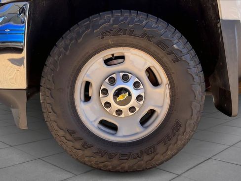Used 2015 Chevrolet Silverado 2500 W/T w/ WT Convenience Package image 11