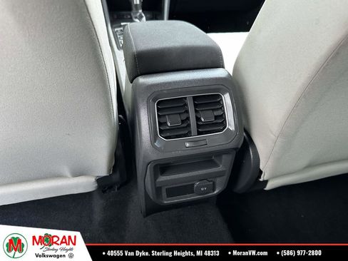 Used 2018 Volkswagen Tiguan S AWD/4WD image 13