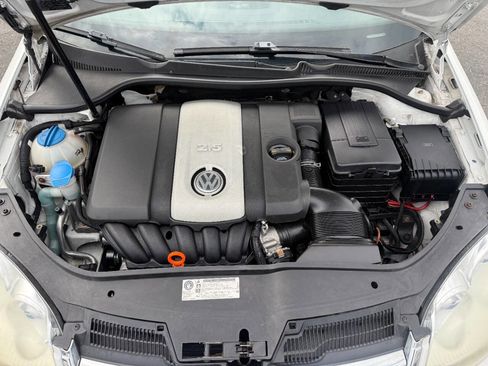 Used 2009 Volkswagen Jetta SE FWD image 37