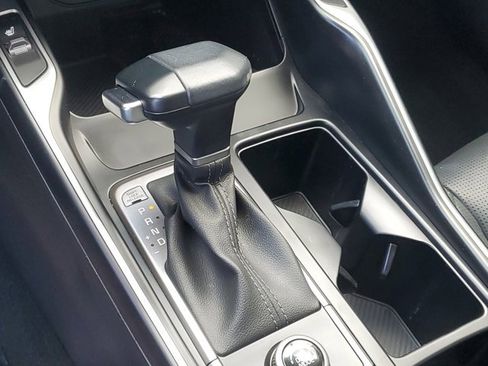 Used 2024 Kia Sorento S w/ Panoramic Sunroof Package image 28