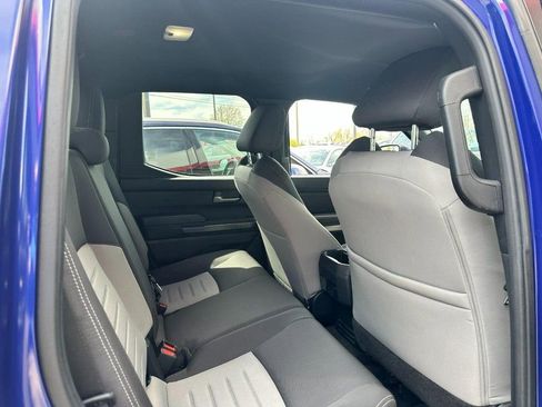 Used 2024 Toyota Tacoma TRD Off-Road image 8