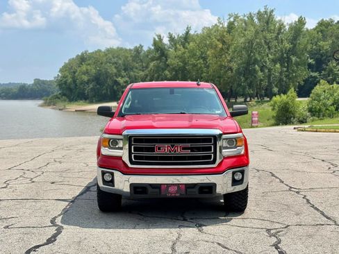 Used 2015 GMC Sierra 1500 SLE w/ SLE Value Package AWD/4WD image 2