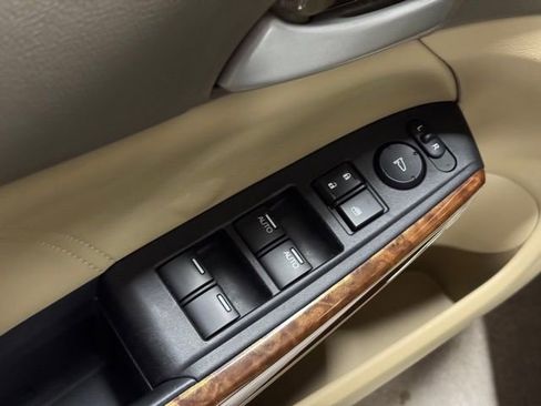 Used 2009 Honda Accord EX-L image 14