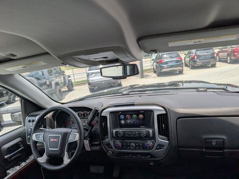 Used 2015 GMC Sierra 1500 SLE w/ SLE Value Package AWD/4WD image 20