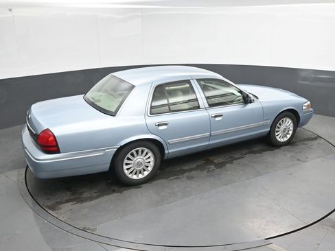 Used 2009 Mercury Grand Marquis LS RWD image 27