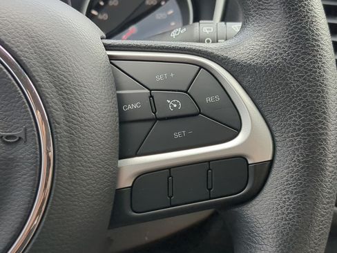 Used 2018 Jeep Compass Sport AWD/4WD image 20
