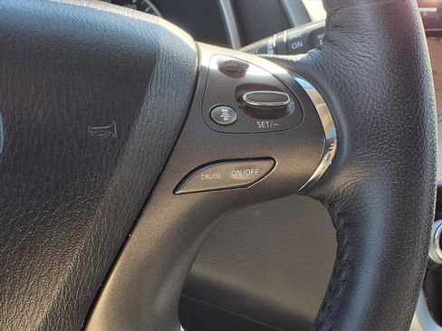 Used 2019 Nissan Murano Platinum image 17