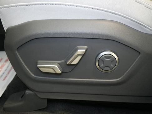 New 2026 Hyundai Santa Fe Limited image 19