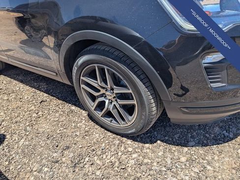 Used 2018 Ford Explorer Sport w/ Equipment Group 401A AWD/4WD image 5