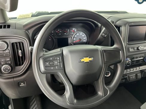 Certified 2024 Chevrolet Silverado 2500 Custom w/ Custom Value Package AWD/4WD image 31