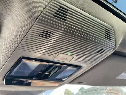 Certified 2024 Volkswagen Atlas SE w/ Panoramic Sunroof Package FWD image 29