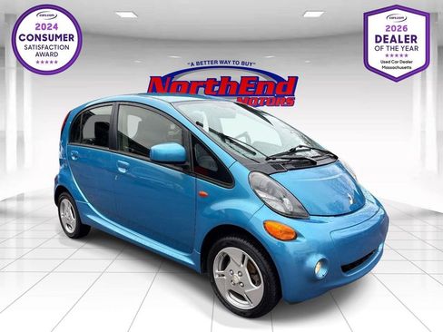 Used 2016 Mitsubishi i ES RWD image 1