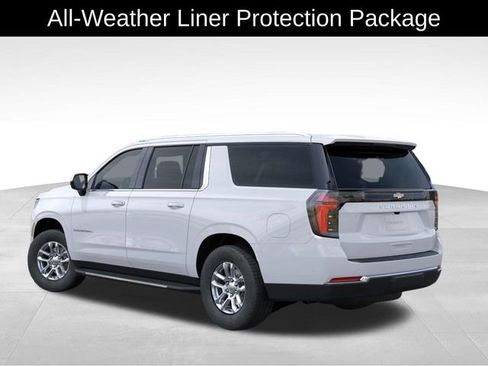 New 2026 Chevrolet Suburban LS AWD/4WD image 4