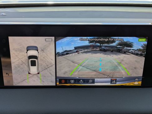 New 2026 Nissan Armada SL w/ Captain's Chari Seat Package image 15