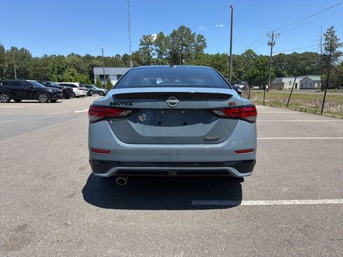 Certified 2025 Nissan Sentra SR w/ Midnight Edition FWD image 6