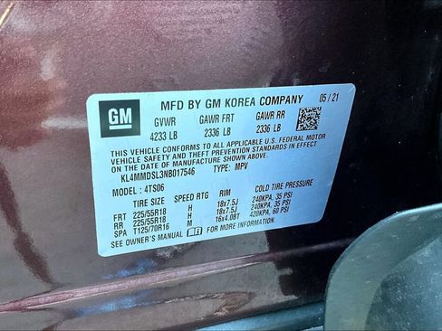 Used 2022 Buick Encore GX Select w/ Advanced Technology Package FWD image 3