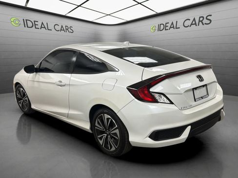 Used 2017 Honda Civic EX-T image 3