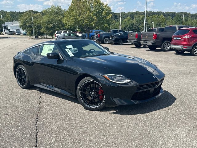 New 2027 Nissan Z Performance RWD image 2