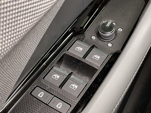 New 2026 Audi Q3 quattro 2.0T AWD/4WD image 36
