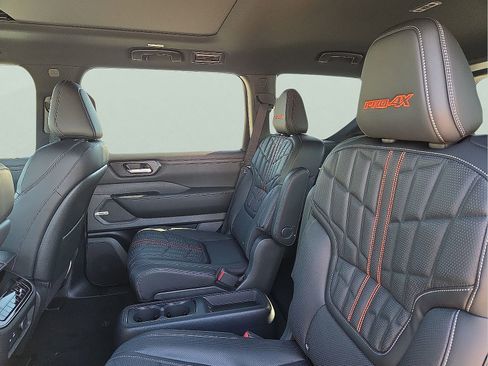 New 2026 Nissan Armada PRO-4X AWD/4WD image 10