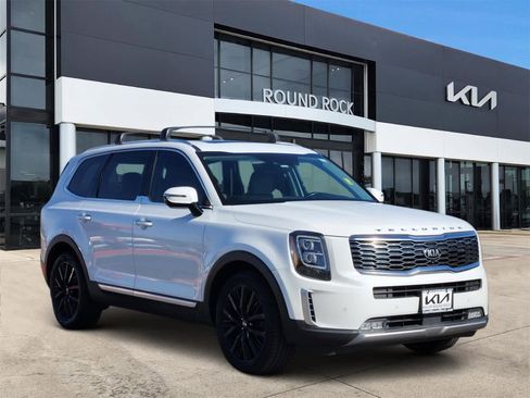 Used 2020 Kia Telluride SX w/ Towing Package image 3