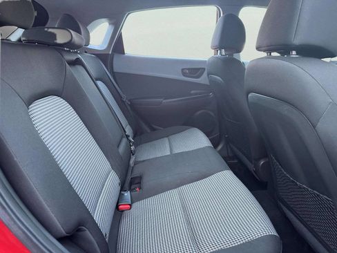 Used 2020 Hyundai Kona SE FWD image 15