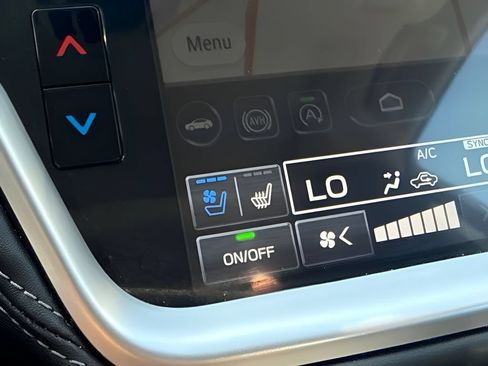 Used 2025 Subaru Outback Touring XT AWD/4WD image 11