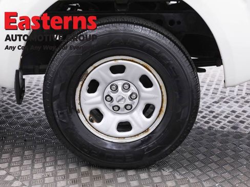 Used 2017 Nissan Frontier S image 32
