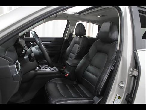 Used 2025 MAZDA CX-5 AWD 2.5 S w/ Preferred Package image 5
