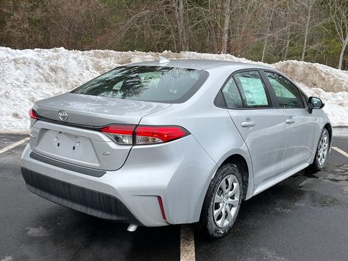 New 2026 Toyota Corolla LE image 5