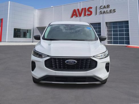 Used 2025 Ford Escape Active FWD image 2