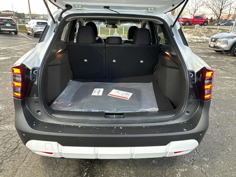 New 2026 Nissan Kicks SV w/ Cold Weather Package image 13