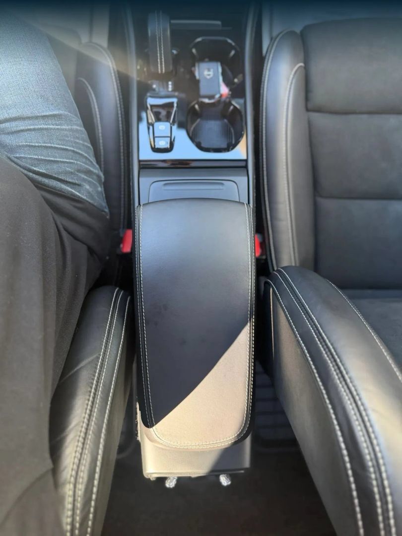 Used 2019 Volvo XC40 T5 R-Design AWD/4WD image 31