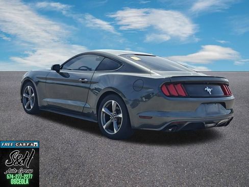 Used 2017 Ford Mustang Coupe w/ Equipment Group 051A RWD image 14