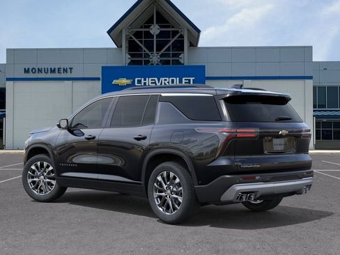 New 2026 Chevrolet Traverse LT w/ Sun and Wheel Package FWD image 3