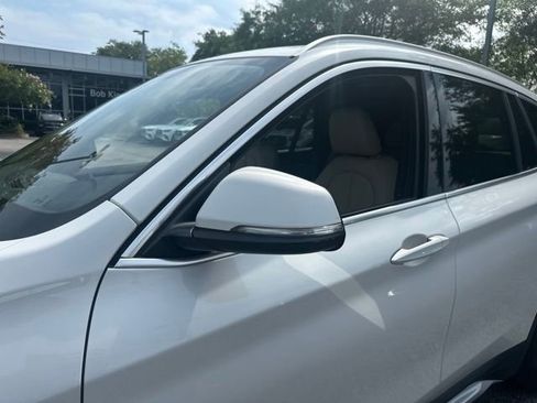 Used 2017 BMW X1 xDrive28i AWD/4WD image 12