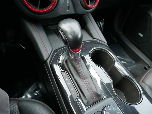 Used 2021 Chevrolet Blazer RS w/ Enhanced Convenience Package image 24