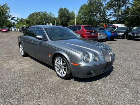 Used 2005 Jaguar S-TYPE R image 3