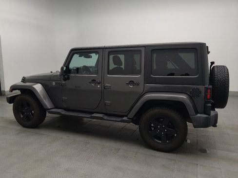 Used 2017 Jeep Wrangler Unlimited Sport AWD/4WD image 3