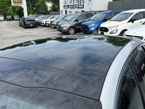 Used 2021 Kia K5 GT-Line w/ GT-Line FWD Premium Package image 11