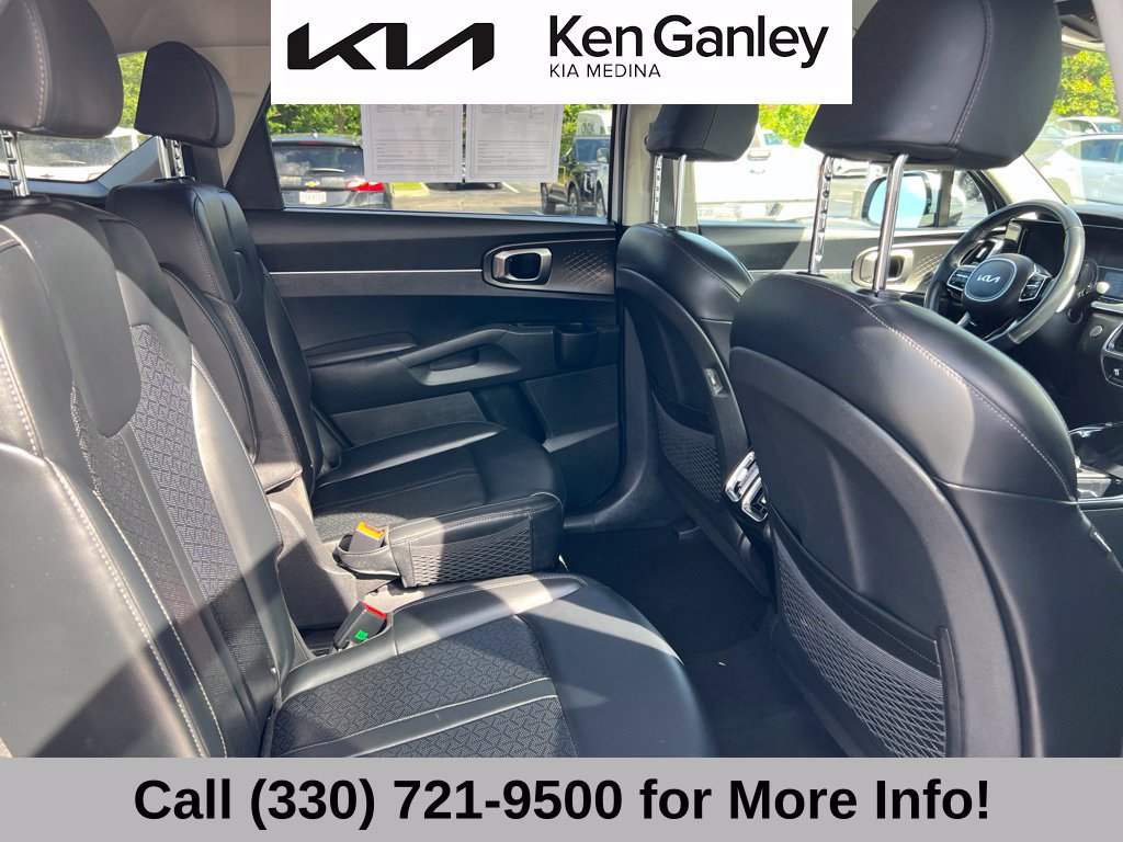 Certified 2023 Kia Sorento EX AWD/4WD image 56