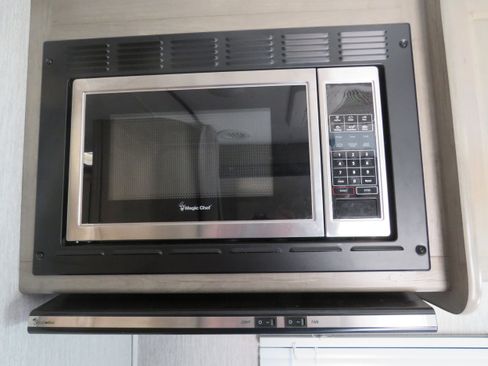 Used 2021 Ford E-350 and Econoline 350 Super Duty w/ Motorhome Prep Package image 19