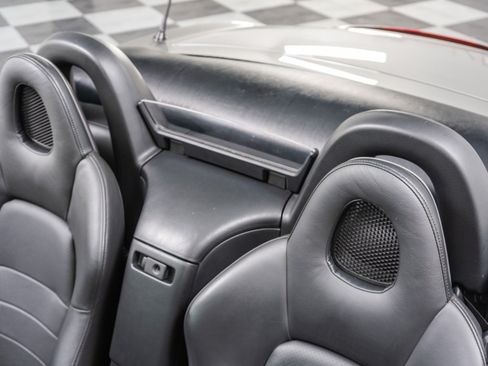 Used 2004 Honda S2000 image 15