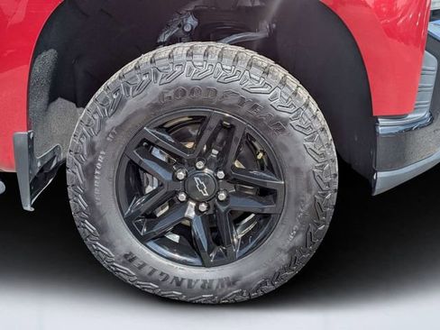 Used 2020 Chevrolet Silverado 1500 LT Trail Boss AWD/4WD image 10